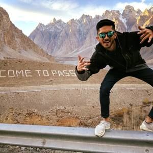 Meet your Posher, Hadi